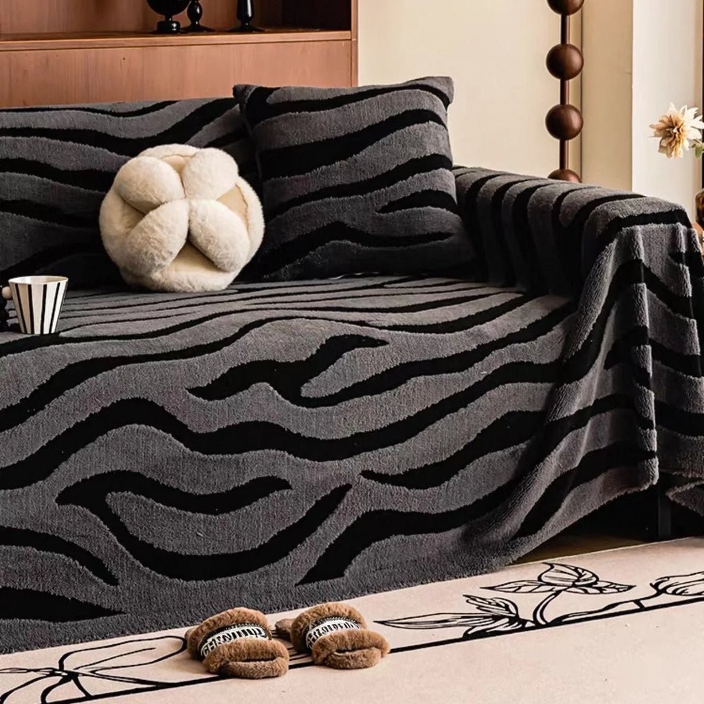 1pc Zebra Stripes Jacquard Contrast Colour Warm Fleece Sofa Towel, Sofa Winter Leisure Blanket for Living & Bed Room Decor